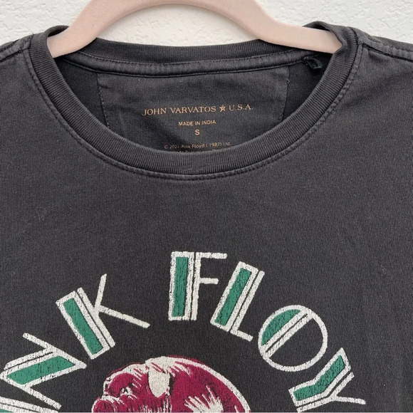 John Varvatos Pink Floyd The Animals 1977 Tour Gray 100% Cotton T-Shirt‎ Small - Picture 2 of 4